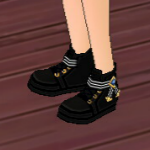 Equipped Illusion Shoes (M) viewed from an angle