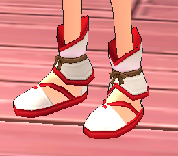 Equipped Nosuri's Shoes viewed from an angle