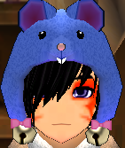 Giant Mouse Hat (F) Equipped Front.png