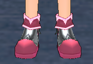 Equipped Gamyu Wizard Robe Shoes (M) viewed from the front