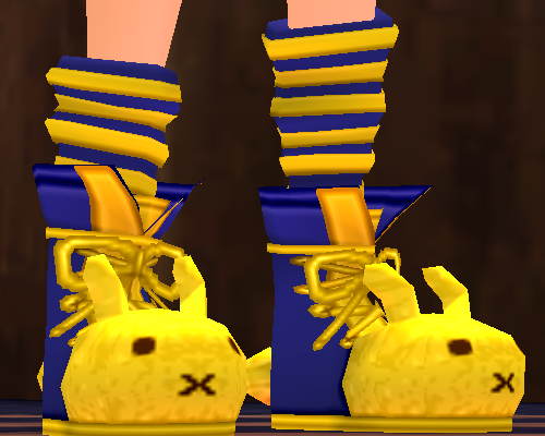 Equipped Bunny Parka Shoes (M) viewed from an angle