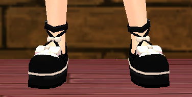 Macaron Mistress Shoes (F) Equipped Front.png