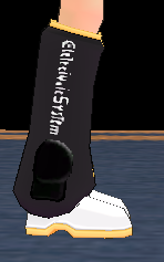 Equipped Kagamine Len Shoes viewed from the side