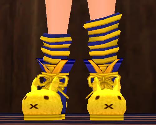 Equipped Bunny Parka Shoes (M) viewed from the front