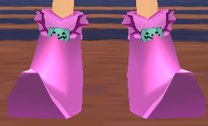 Pumpkin Bat Shoes (F) Equipped Front.png