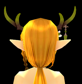 Equipped Horns of the Divine Beast Forehead Decoration (Face Accessory Slot Exclusive) viewed from the back