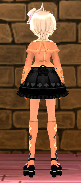 Equipped Macaron Mistress Set viewed from the back