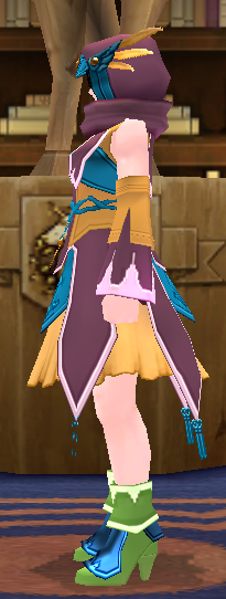 Equipped GiantFemale Gamyu Wizard Robe Set viewed from the side with the hood up