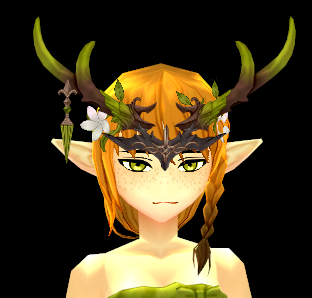 Equipped Horns of the Divine Beast Forehead Decoration (Face Accessory Slot Exclusive) viewed from the front