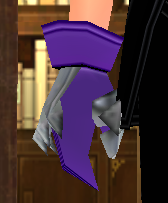 Nuadha Gauntlets Equipped Front.png